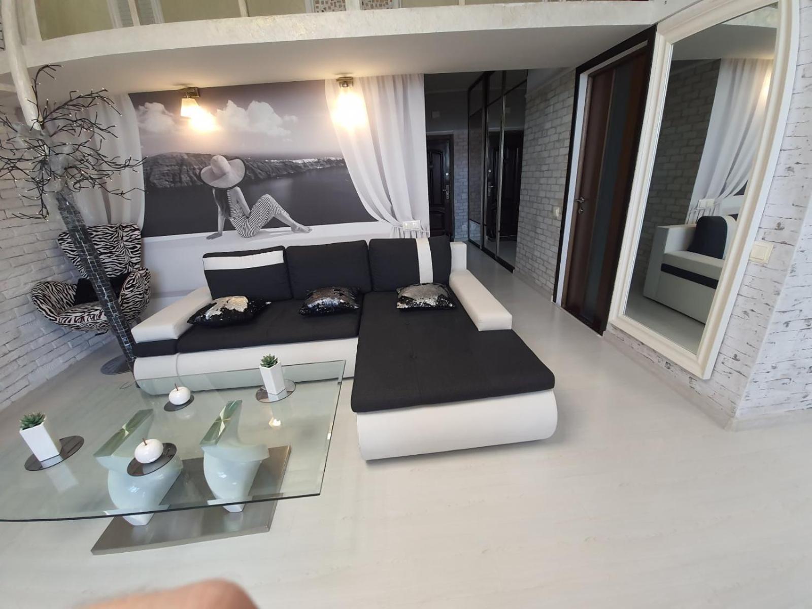 Apartment Penthouse キシナウ 部屋 写真